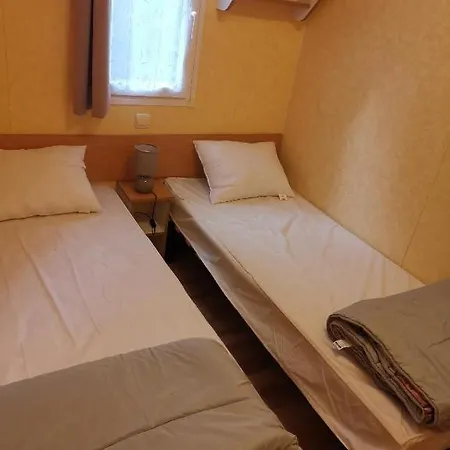 Le P'tit Recoin, Mobilhome 4 Personnes Au Camping Eldapi ****